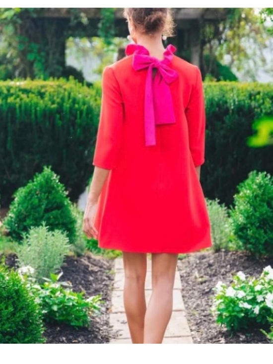 Pomander Place Dresses & Skirts - Tuckernuck Pomander Place Daphne Dress M Pink Red Color Block Preppy Party